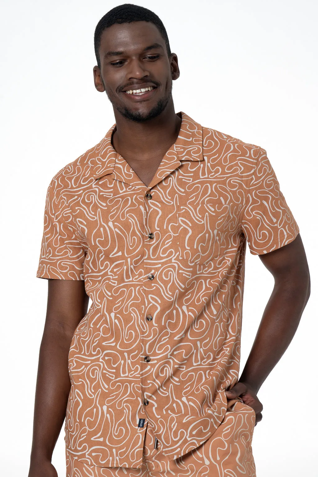 Gladneck Shirt _ 143021 _ Brown