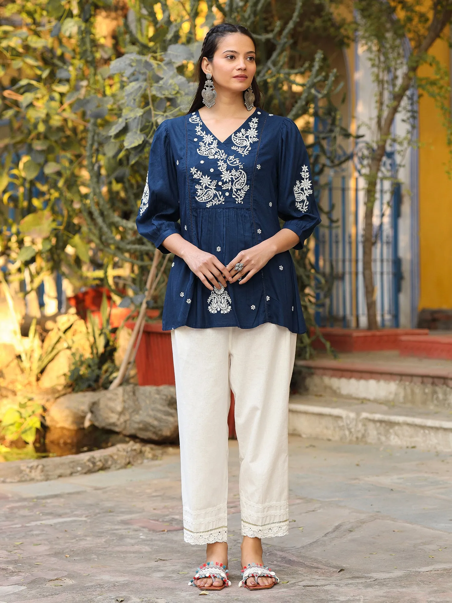 Juniper The Mishri Navy Blue Paisley Rayon Tunic With Thread Work Embroidery