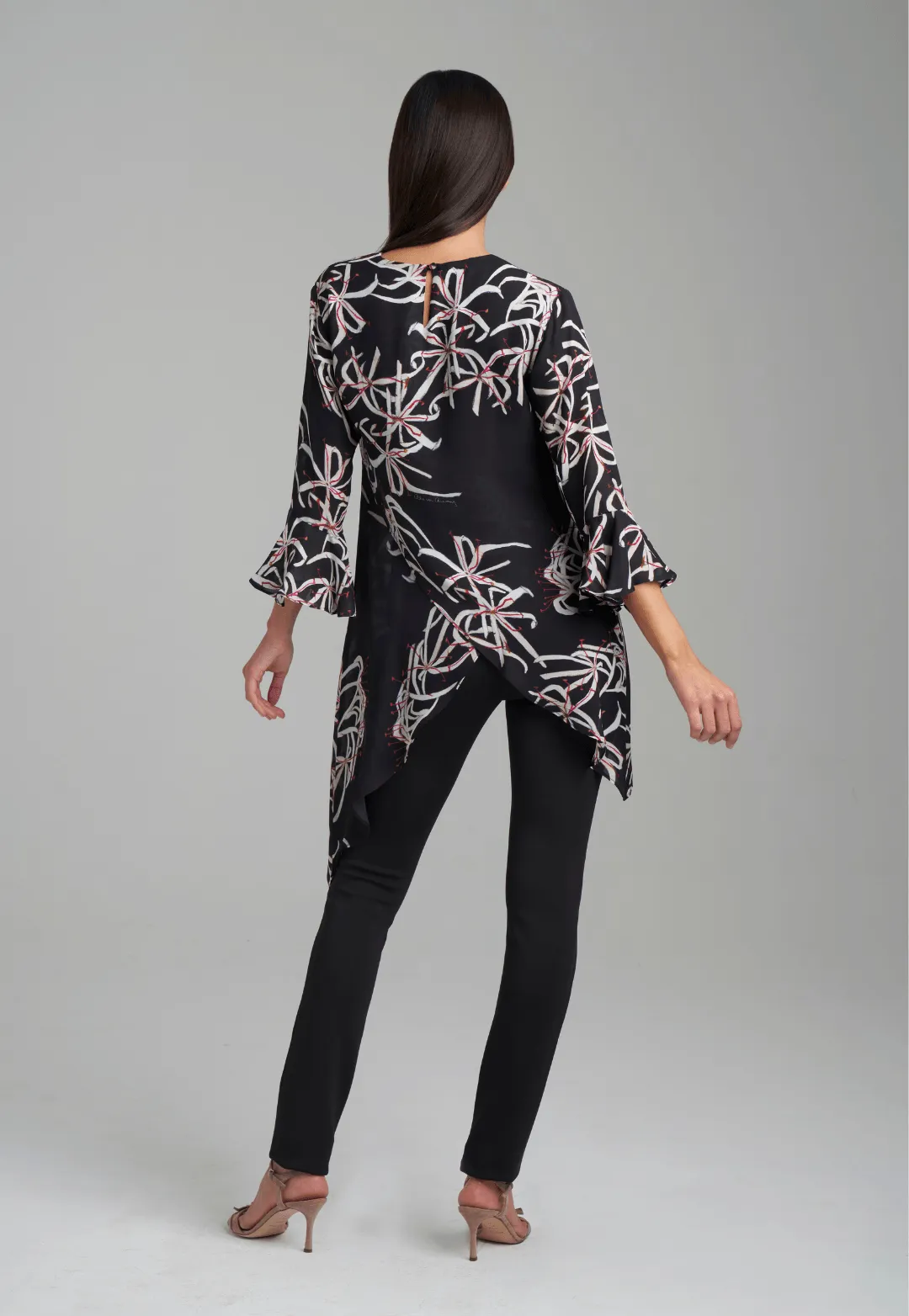 Kate Silk Blouse in Black Spider Lily