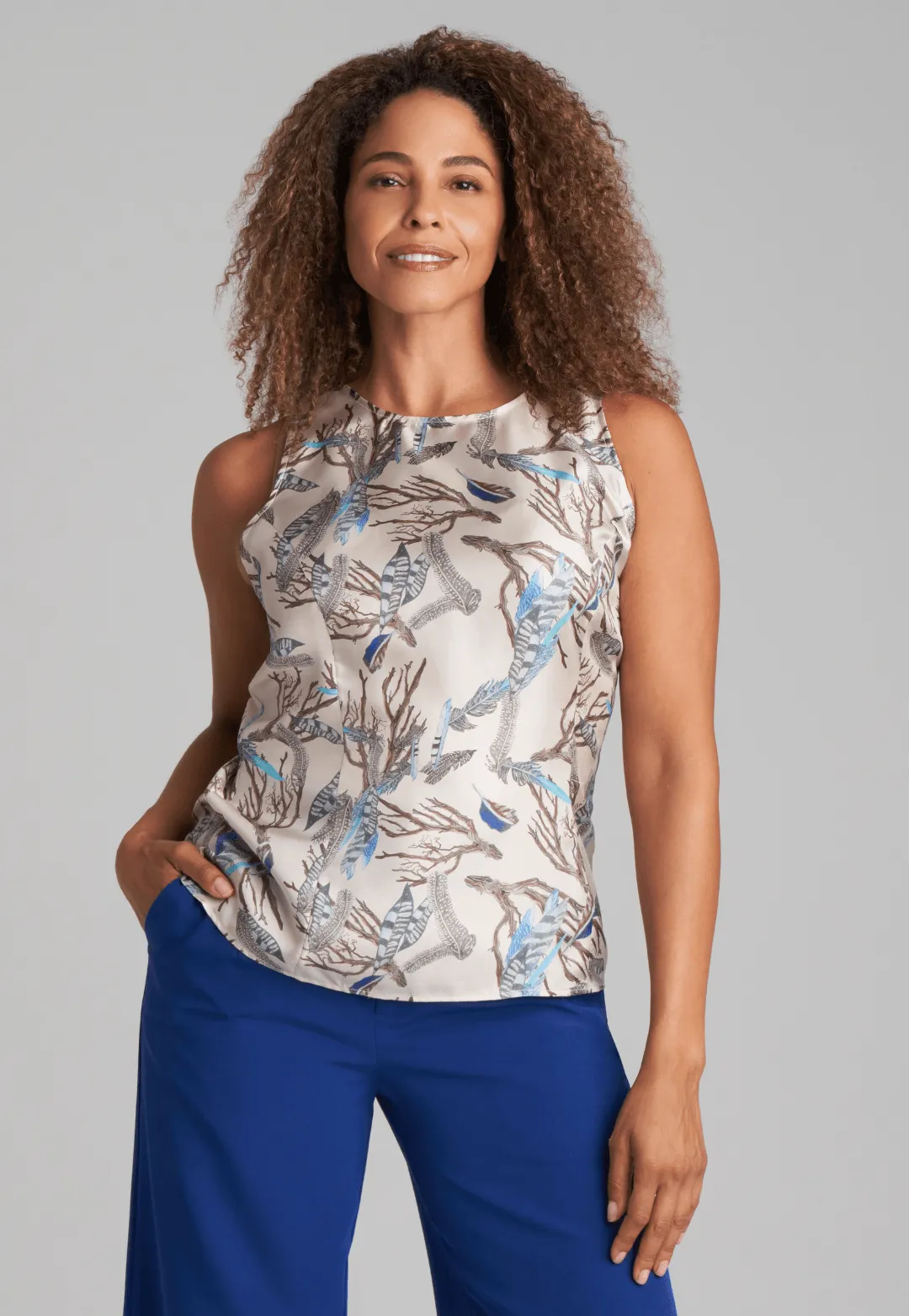 Mariah Silk Shell Top in Narragansett